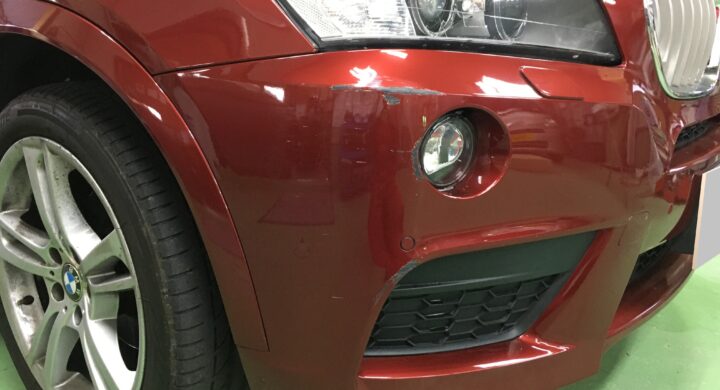 BMWX3／修理工場選びは慎重に！板金修理専門店の修理事例
